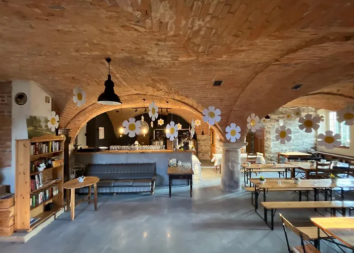 Dom Piwowara 여관 레스나